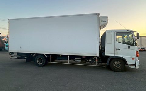 日野 レンジャー 冷蔵冷凍車