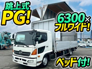 TKG-FD9JLAA H26 日野 レンジャー アルミウイング PG 跳ね上げ式パワーゲート 6300 フルワイド フルキャブ ベッド付き トランテックス 2.6トン積載 ラッシング 6速 MT マニュアル 4t 8t 中型 バン 箱車